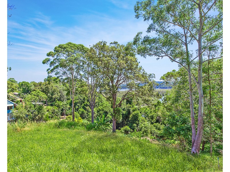 22 Lakeview Parade, Tweed Heads South NSW 2486