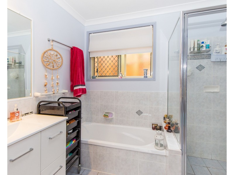 2/242 Darlington Drive, Banora Point NSW 2486