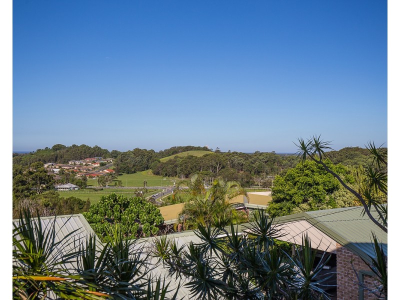 13 Hillcrest Avenue, Tweed Heads South NSW 2486