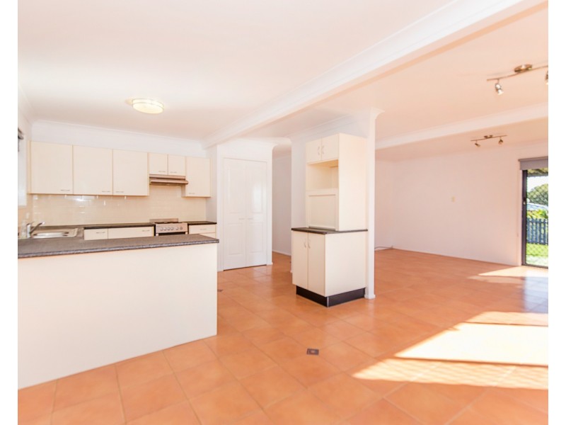 13 Hillcrest Avenue, Tweed Heads South NSW 2486