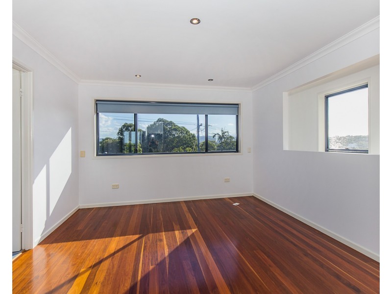 13 Hillcrest Avenue, Tweed Heads South NSW 2486