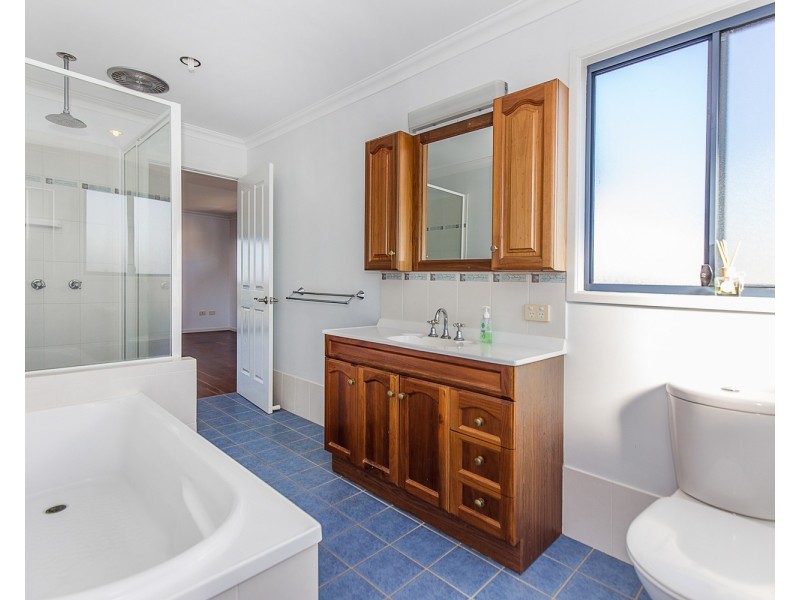 13 Hillcrest Avenue, Tweed Heads South NSW 2486