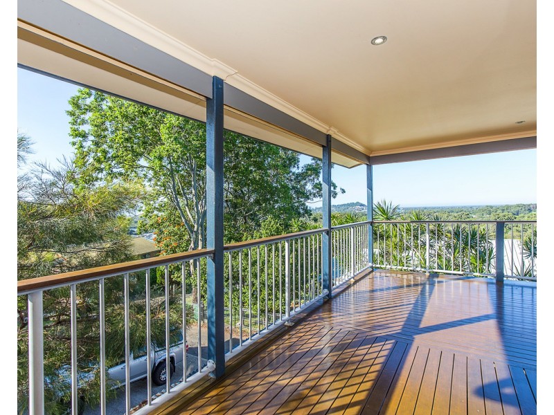 13 Hillcrest Avenue, Tweed Heads South NSW 2486