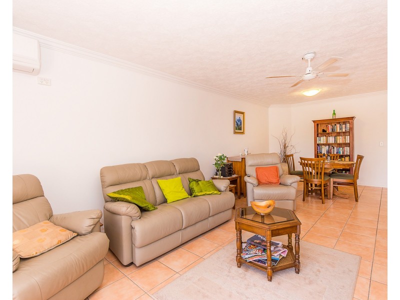 8/29-31 Dixon Street, Coolangatta QLD 4225