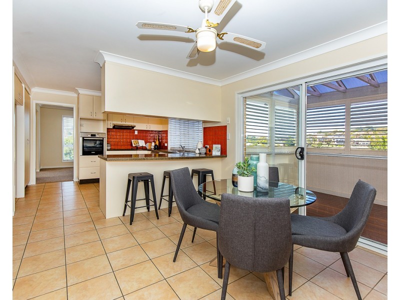 11 White Fig Court, Banora Point NSW 2486