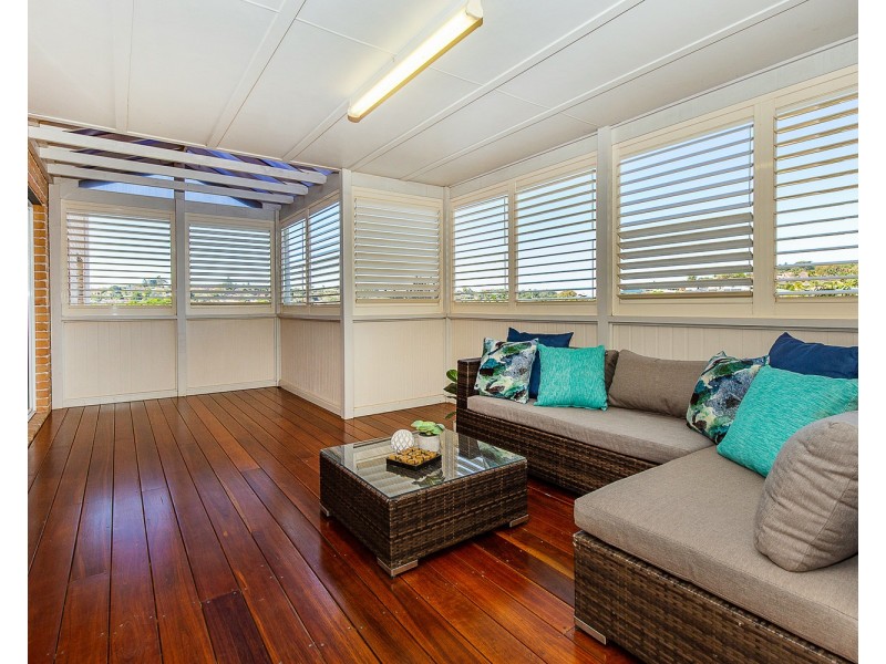 11 White Fig Court, Banora Point NSW 2486