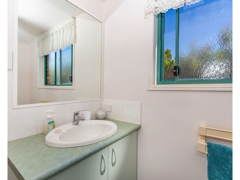 58  Avondale Drive, Banora Point NSW 2486
