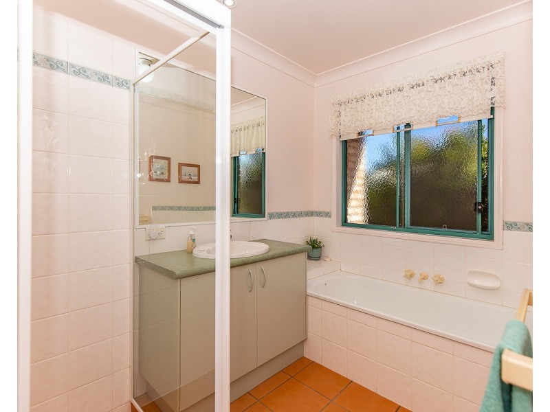 58  Avondale Drive, Banora Point NSW 2486