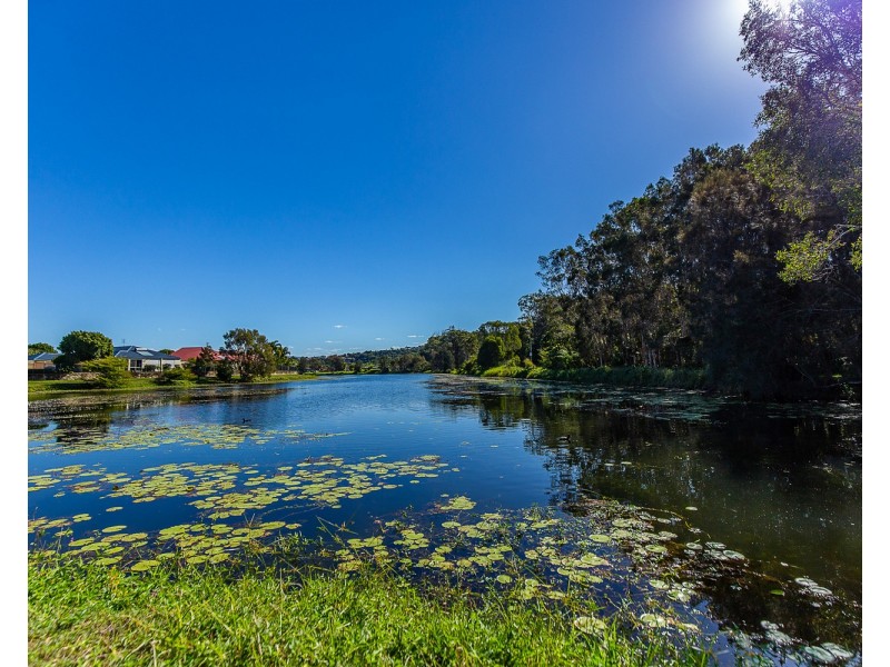 58  Avondale Drive, Banora Point NSW 2486