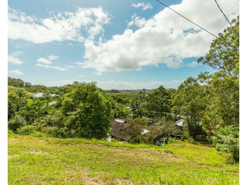 21 Myeerimba Parade, Tweed Heads West NSW 2485
