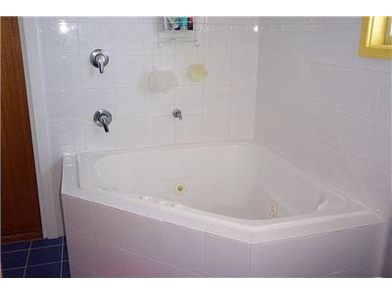 30 Wyong Road, Killarney Vale NSW 2261