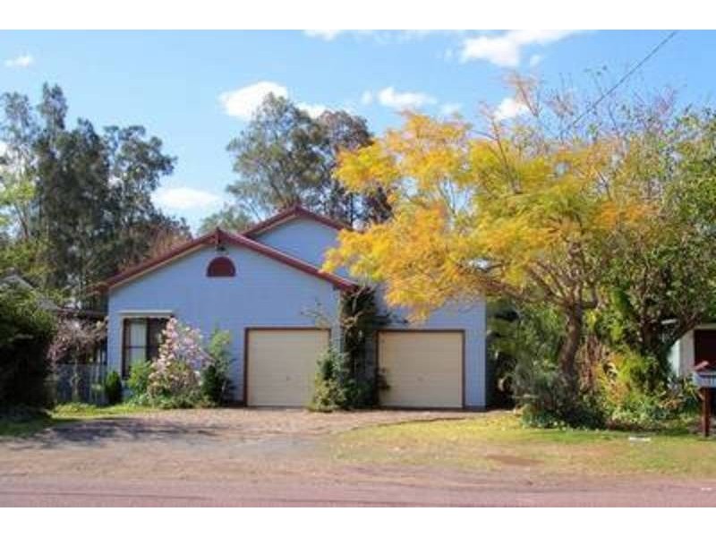131 Lakedge Avenue, Berkeley Vale NSW 2261