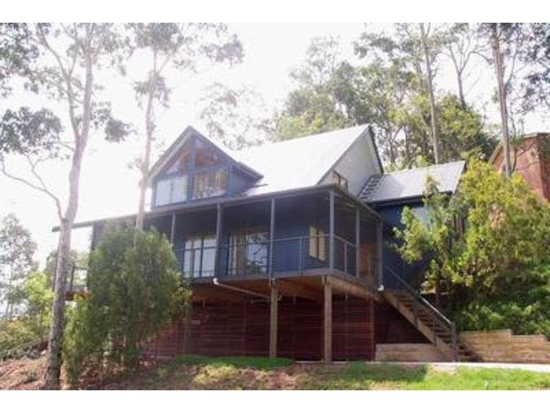 1  Hasluck Drive, Wyong NSW 2259