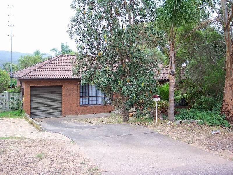 27 Premier Way, Bateau Bay NSW 2261