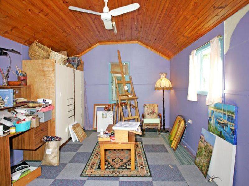 10 Henry Street, Chittaway Point NSW 2261