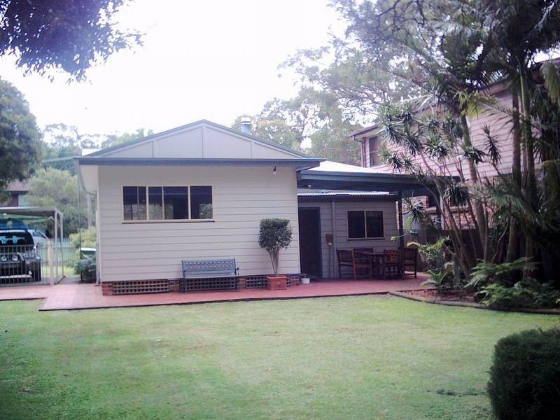 6 Henry Street, Chittaway Point NSW 2261