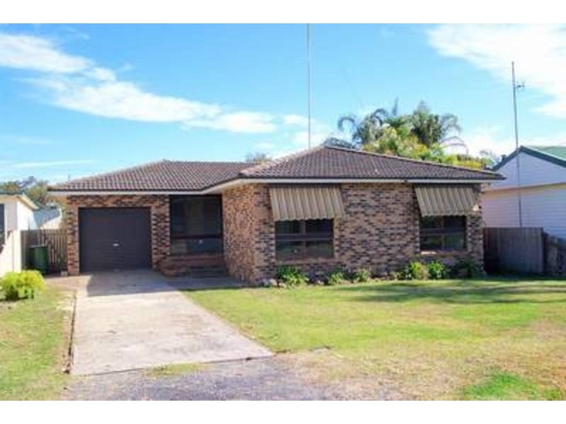 75 Hume Boulevard, Killarney Vale NSW 2261