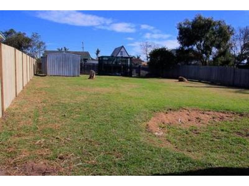 75 Hume Boulevard, Killarney Vale NSW 2261