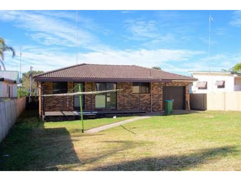 75 Hume Boulevard, Killarney Vale NSW 2261
