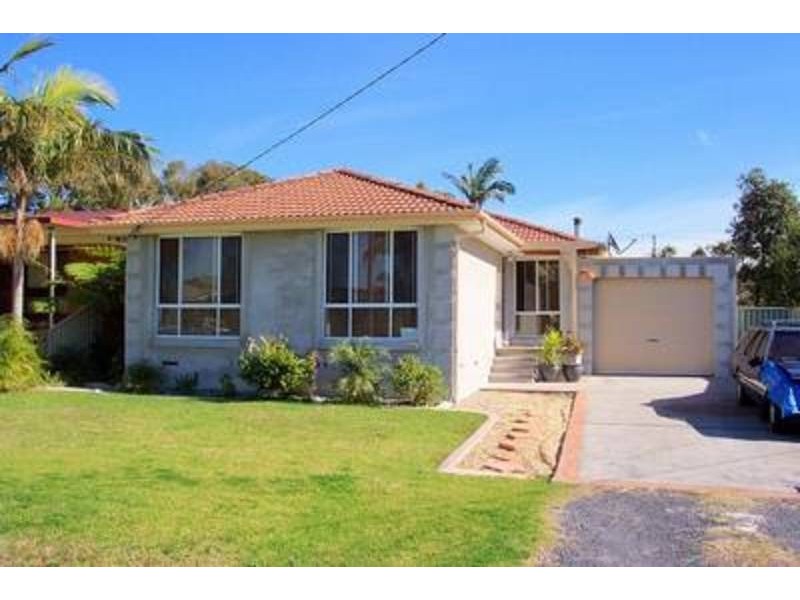 81 Hume Boulevard, Killarney Vale NSW 2261
