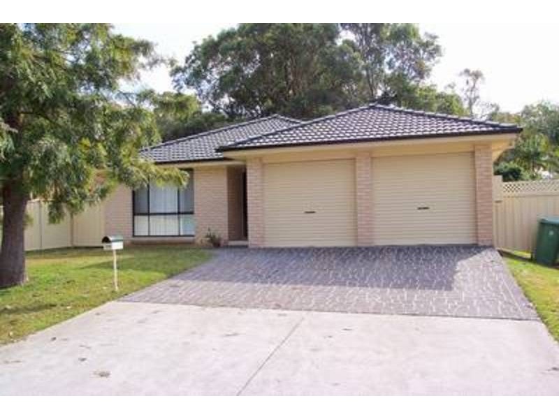 139 Kerry Crescent, Berkeley Vale NSW 2261