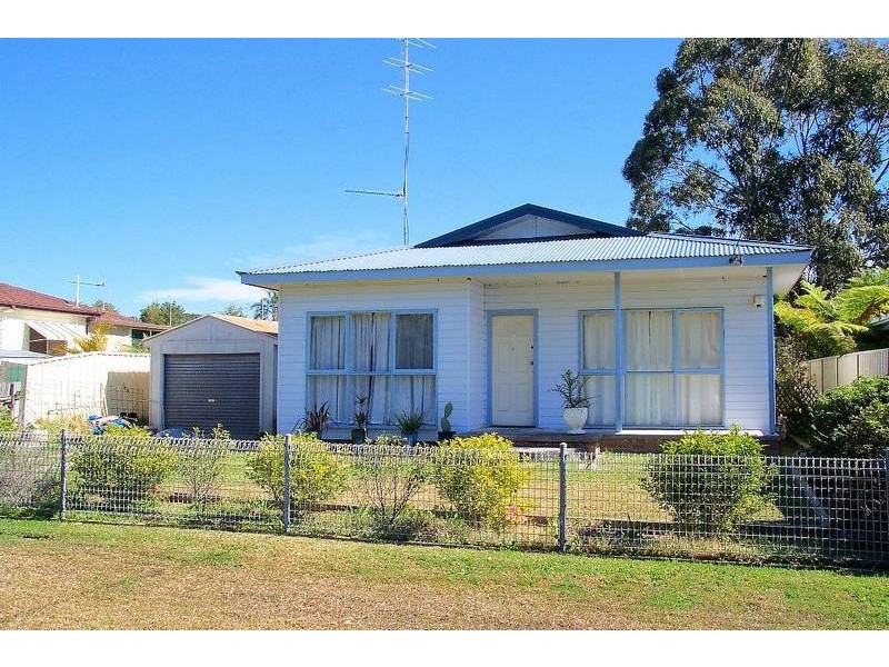 21 Adelaide Street, Tumbi Umbi NSW 2261