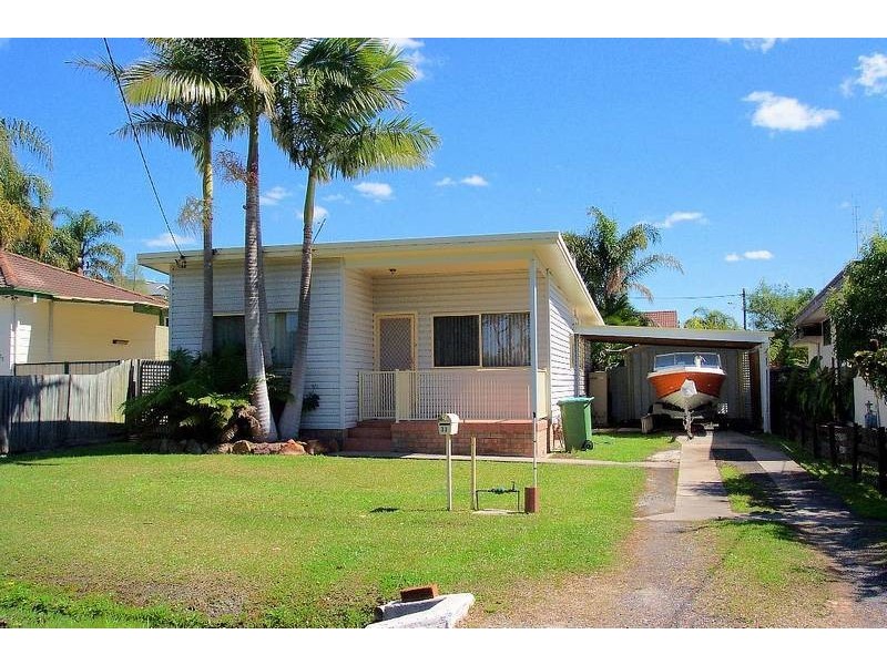 33 Adelaide Street, Tumbi Umbi NSW 2261