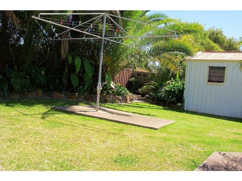 33 Adelaide Street, Tumbi Umbi NSW 2261