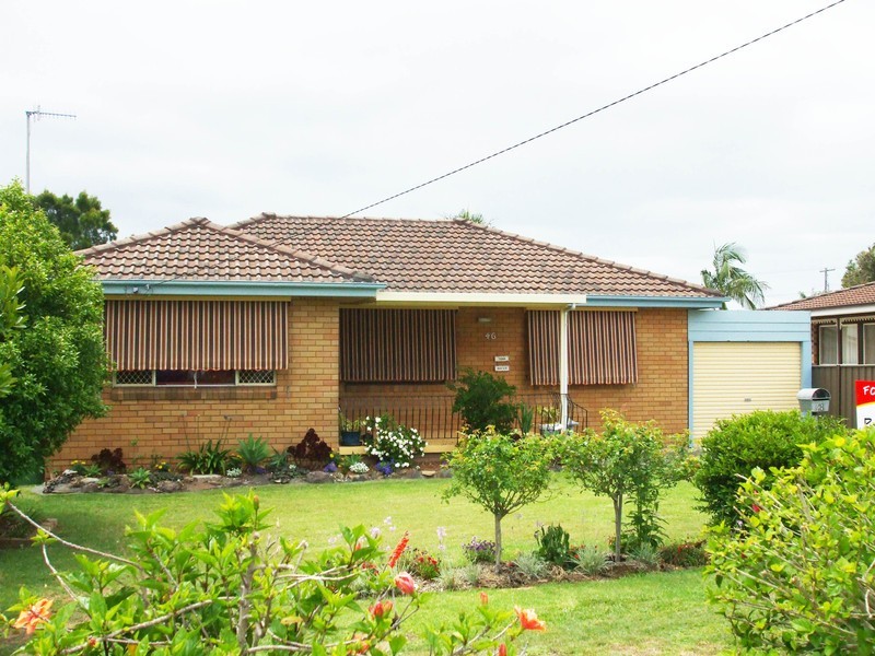 46 Dampier Boulevard, Killarney Vale NSW 2261