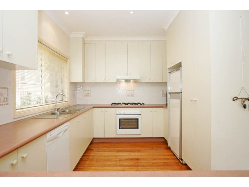 21 Kilkenny Parade, Berkeley Vale NSW 2261