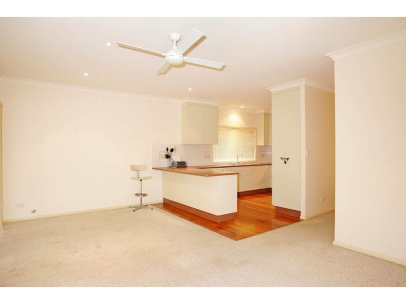 21 Kilkenny Parade, Berkeley Vale NSW 2261
