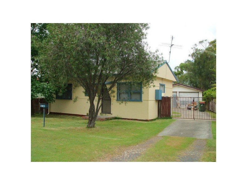 11 Hume Boulevard, Killarney Vale NSW 2261