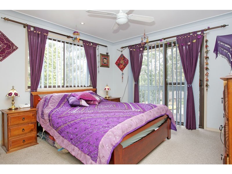 50 Audie Parade, Berkeley Vale NSW 2261