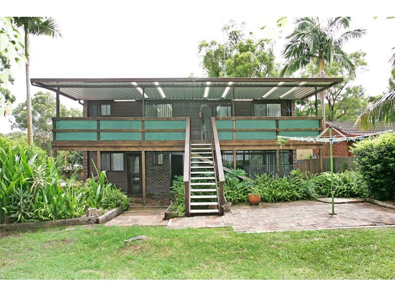 50 Audie Parade, Berkeley Vale NSW 2261