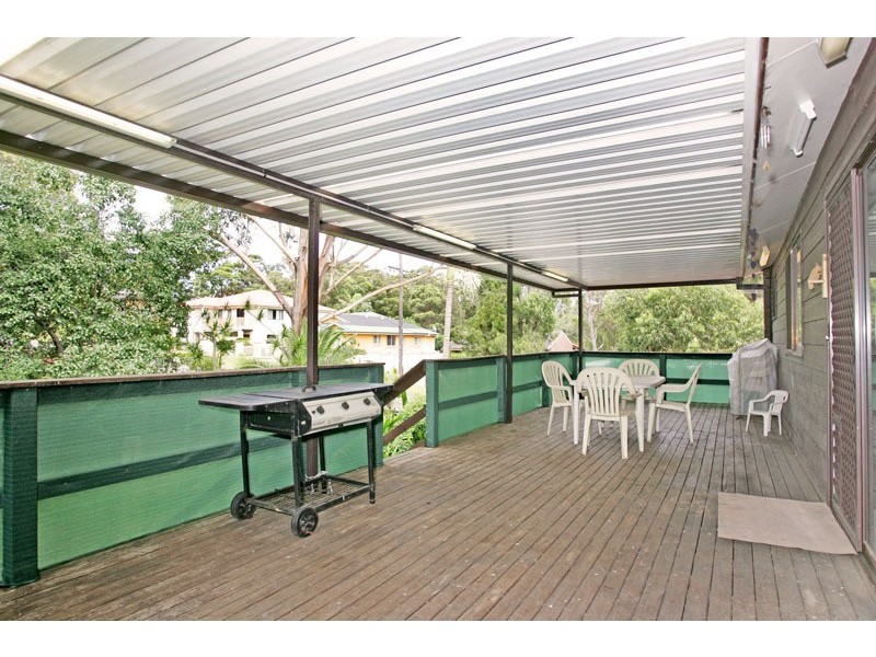 50 Audie Parade, Berkeley Vale NSW 2261