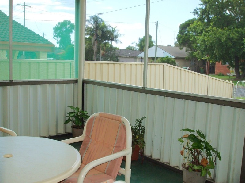 27 Buckingham Road, Berkeley Vale NSW 2261