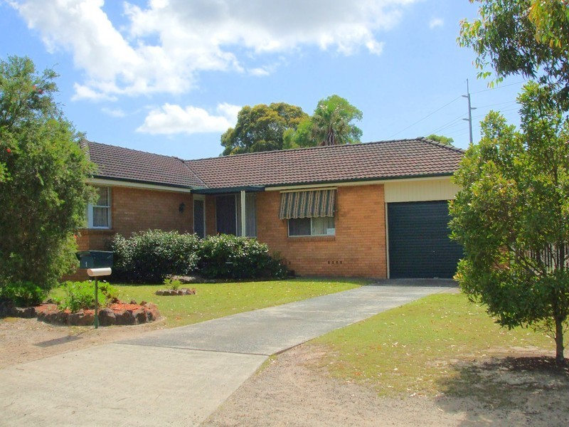 1 Robertson Road, Killarney Vale NSW 2261