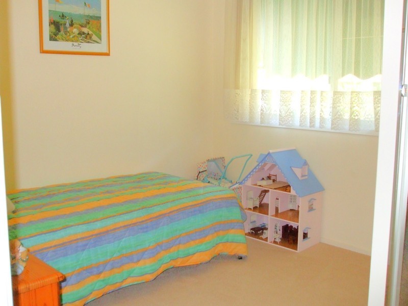 1 Robertson Road, Killarney Vale NSW 2261