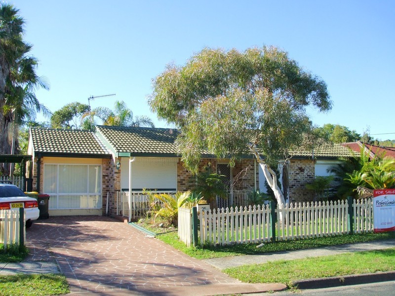25 Rotherham Street, Bateau Bay NSW 2261