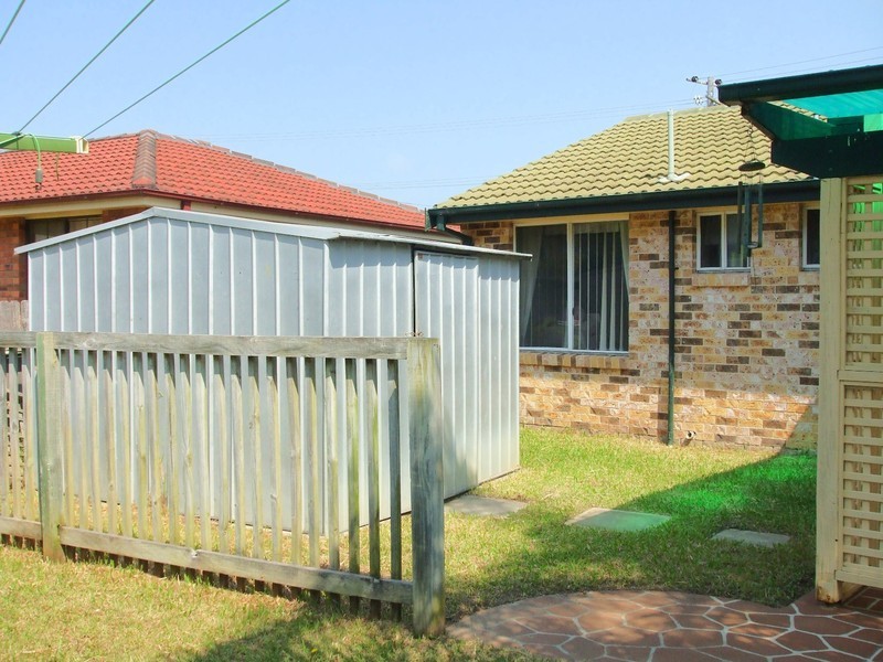 25 Rotherham Street, Bateau Bay NSW 2261