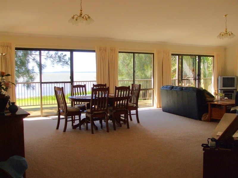 1A Trelawney Street, Killarney Vale NSW 2261