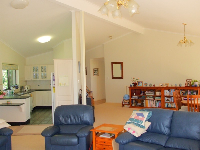 1A Trelawney Street, Killarney Vale NSW 2261