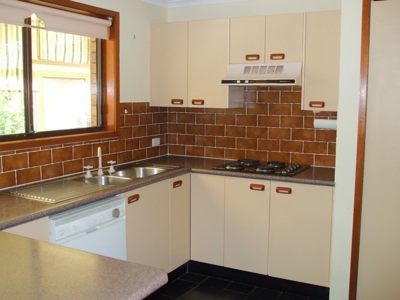 26 Rushby Street, Bateau Bay NSW 2261