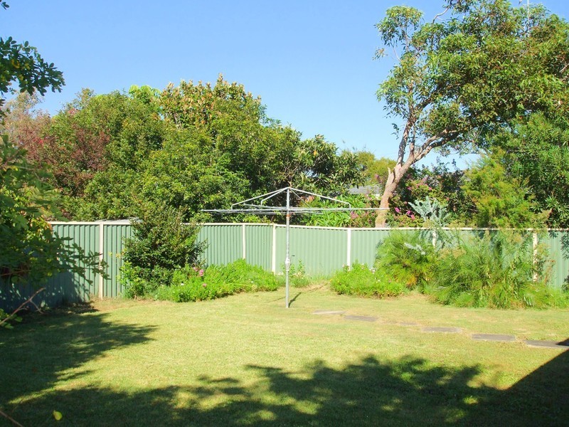 42 Wyong Road, Killarney Vale NSW 2261