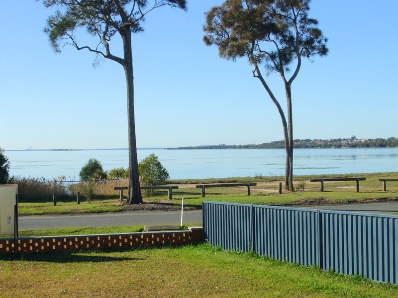 24 Lucinda Avenue, Killarney Vale NSW 2261