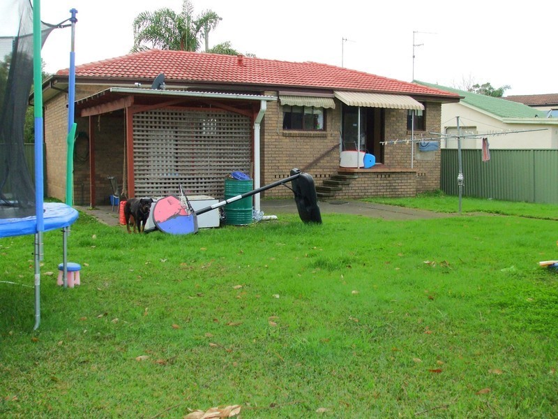 32 Yimbala Street, Killarney Vale NSW 2261