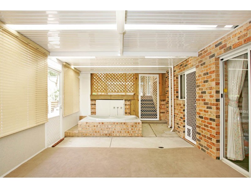 13 Sunnyhills Terrace, Berkeley Vale NSW 2261