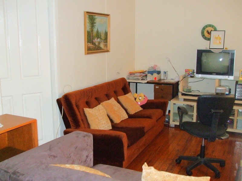 7 Garland Avenue, Killarney Vale NSW 2261