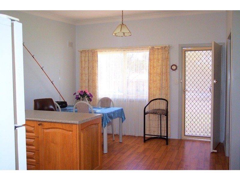 33 Adelaide Street, Tumbi Umbi NSW 2261