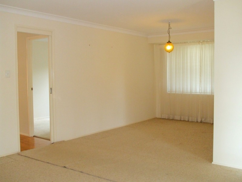 10 Flinders Avenue, Killarney Vale NSW 2261